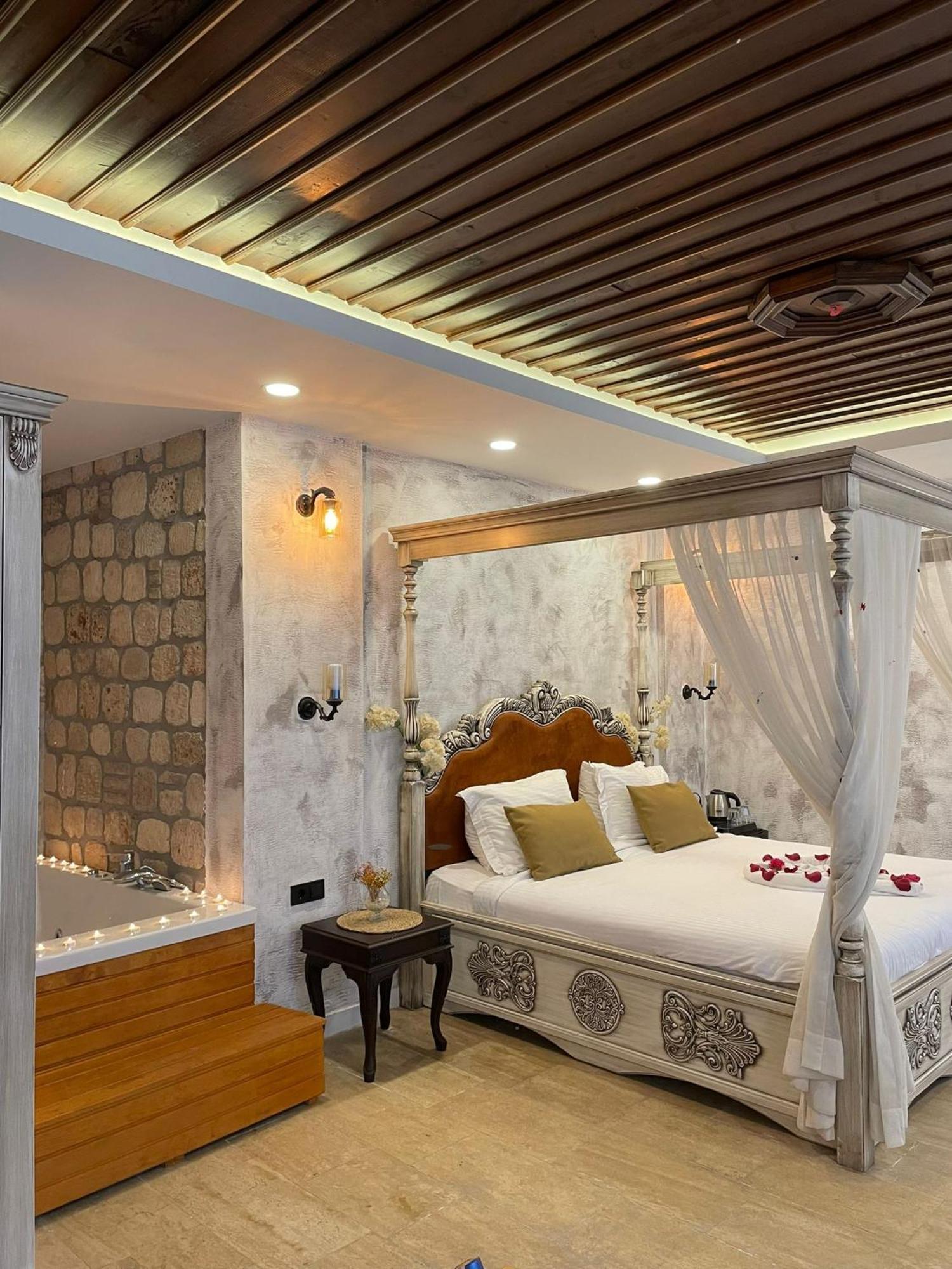 Woo Town Suites Antalya Exterior photo